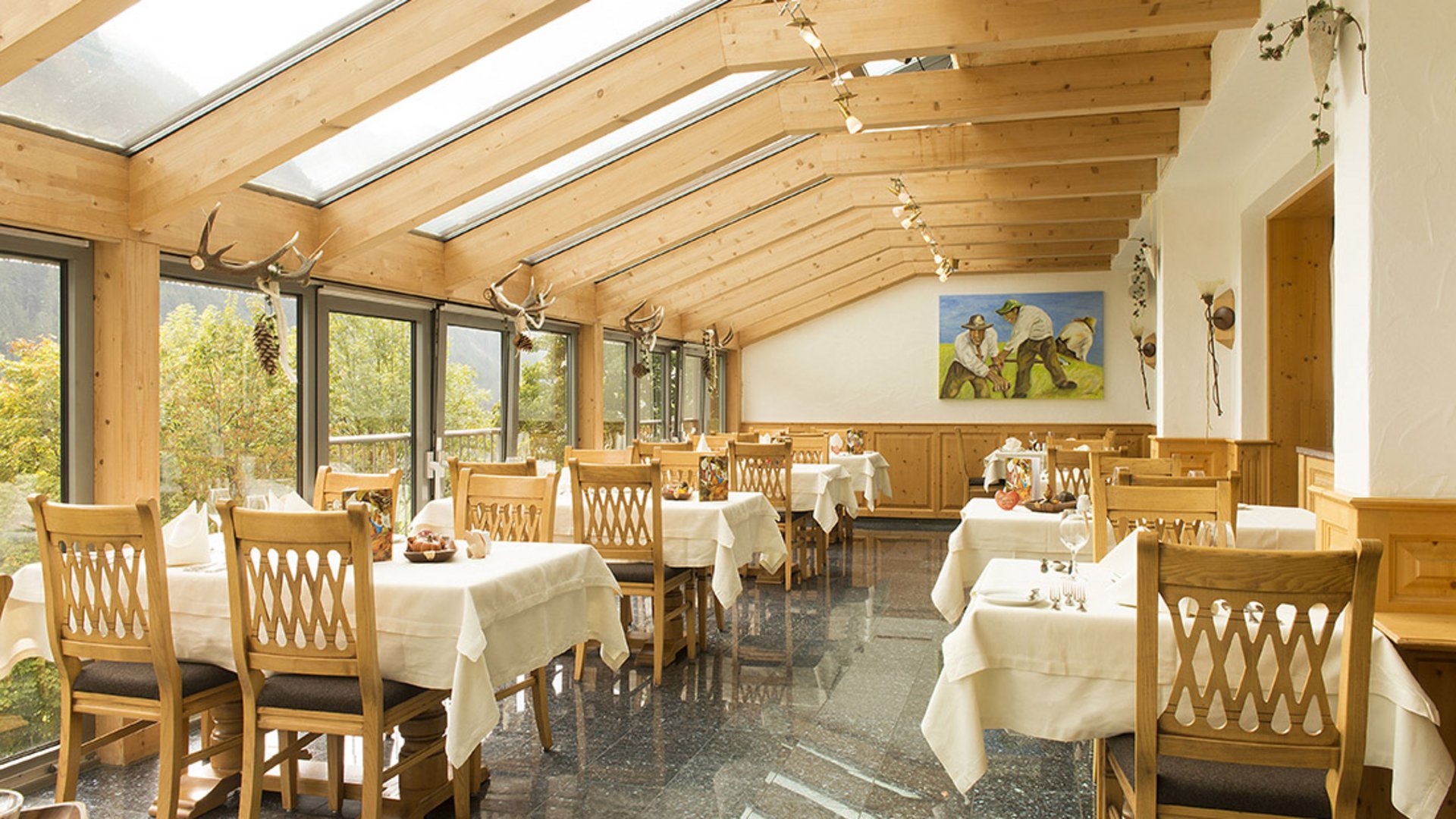 Restaurant & Zirbenstube Restaurant & Zirbenstube